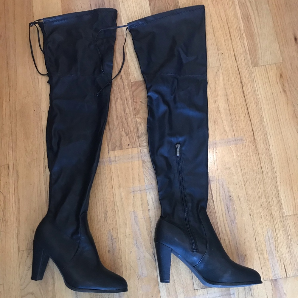 Black knee-high boots